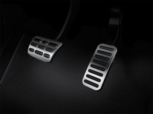 Hyundai i30 PD metal pedals 800x600