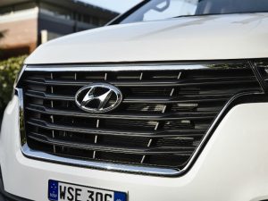 Hyundai Hyundai ILoad 1026 800x600