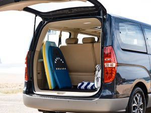 Hyundai iMax liftback rear door 800x600