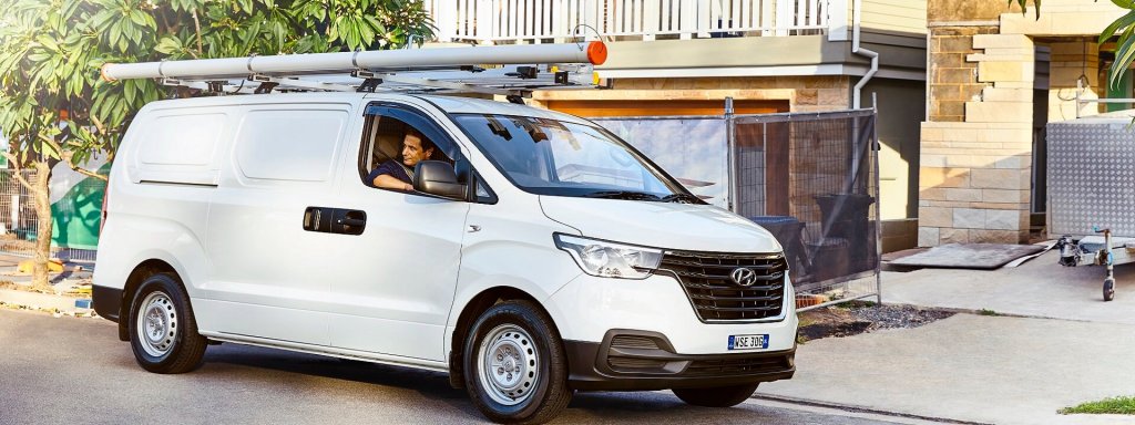 Hyundai iload exterior hero blade 1920x720