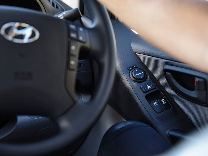 Hyundai iload power windows 800x600