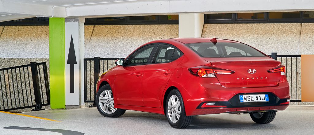 Hyundai ElantraFacelift Safety 1920x720 2